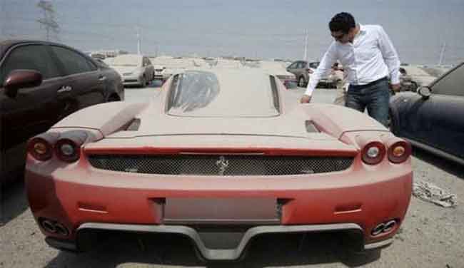 Carro de Luxo em Dubai
