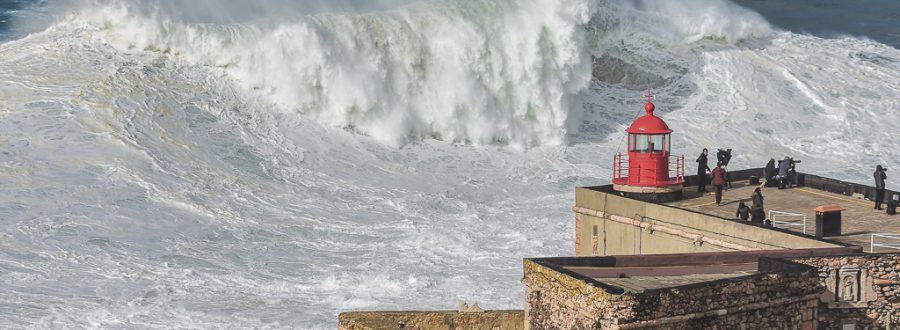 As Gigantes Ondas de Nazaré